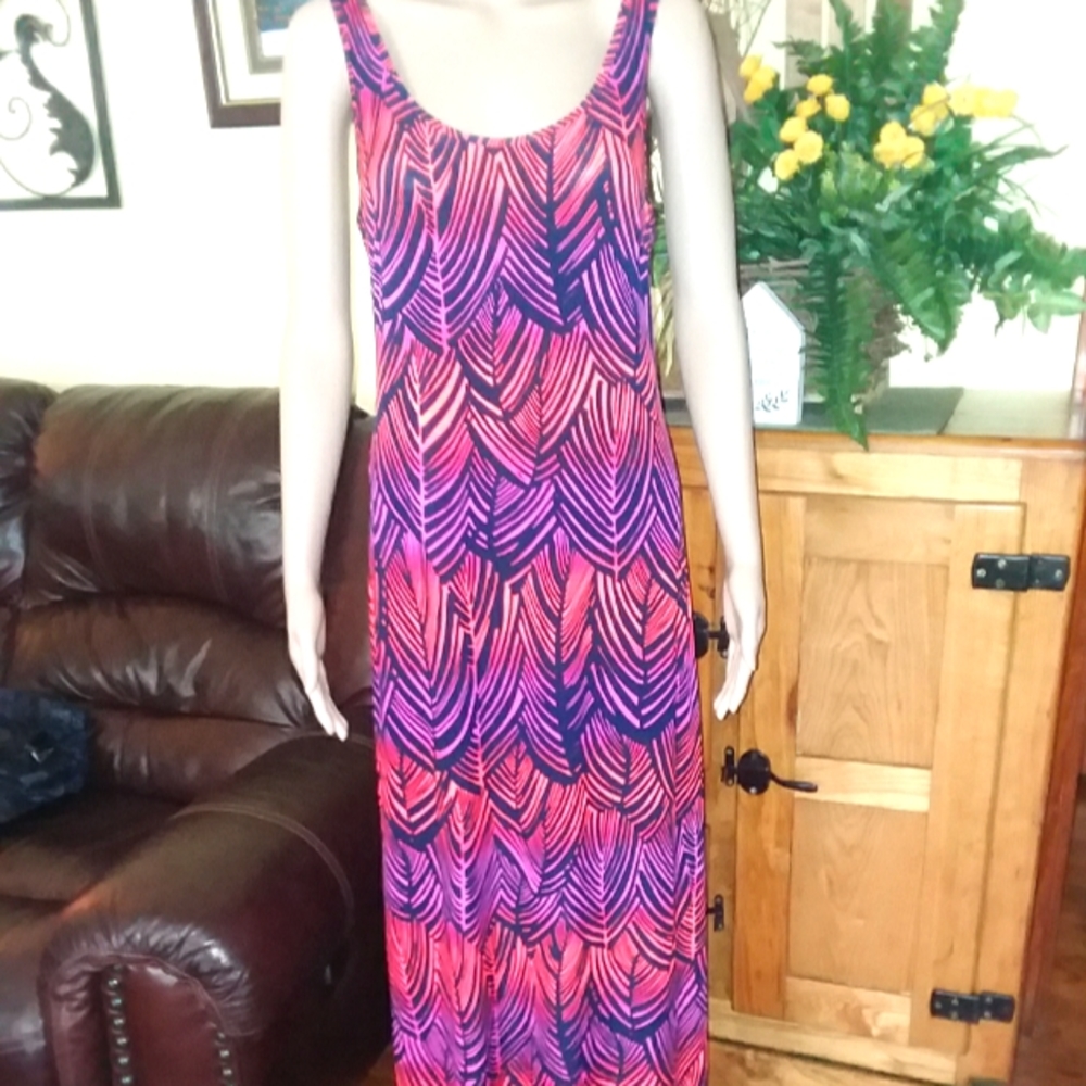 TRINA TURK Maxi Dress size M